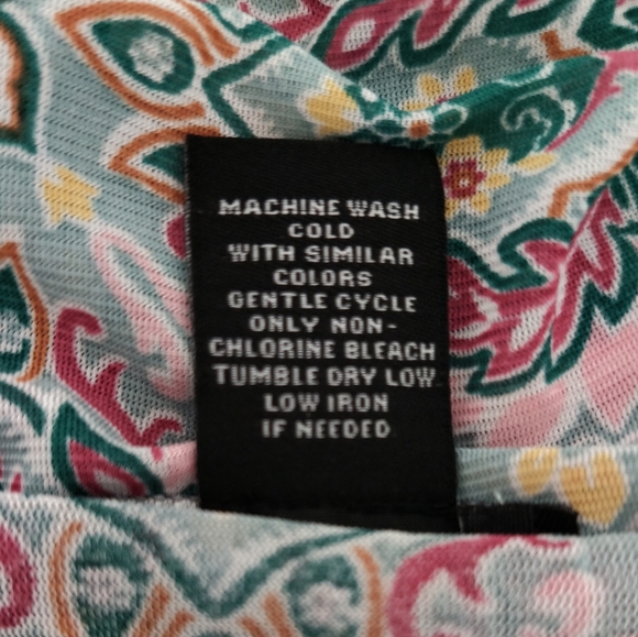 Floral Cover Up Top / Large - Picture 7 of 7